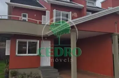 Casa em condomínio fechado com 3 quartos para alugar na avenida jacuí, 903, cristal, porto alegre por r$ 3.000