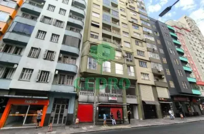 Ponto comercial para alugar na avenida borges de medeiros, 646, centro histórico, porto alegre por r$ 9.000