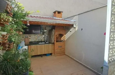Sobrado à venda na vila zelina 100 m2  área gourmet c/ churrasqueira 03 suítes