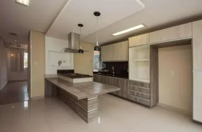 Casa com 2 quartos para alugar na rua engenheiro walter boehl, 448, vila ipiranga, porto alegre por r$ 6.300