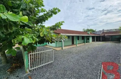 Oportunidade de investimento na barra do saí - imóvel a aproximadamente 350 metros do mar