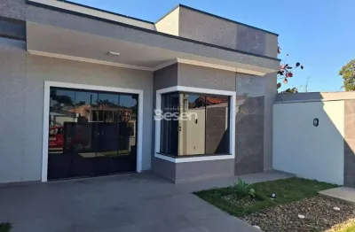 Casa com 2 dormitórios no rainha do mar ( sendo 1 suíte), excelente localização.