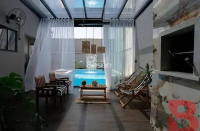 Uma casa realmente encantandora a 200mts do mar! casa pronta para morar!