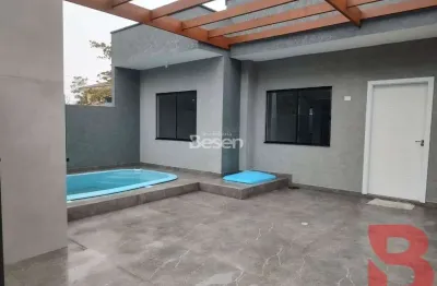 Excelente imóvel novo, rua curruíra, nº 99, balneário rio gracioso, aproximadamente 250 metros da praia, medindo 62,26 m  e 135,,00 m² de terreno!