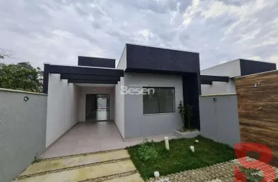 Casas com piscina na barra do saí, com 03 dormitórios sendo 01 suíte