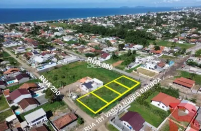 Área de 1.440,00m², no bairro barra do saí em itapoá, a penas 03 quadras da praia, região residencial