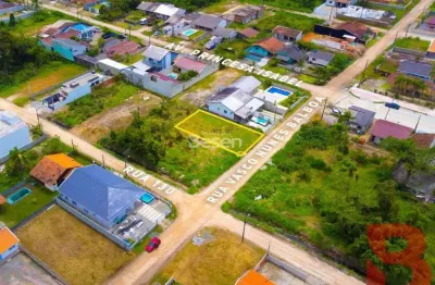 Oportunidade! terreno limpo na barra do saí - apenas 680m do mar, com 336,00m²