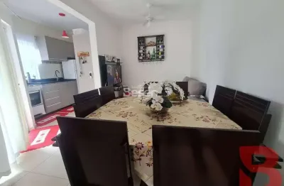 Oportunidade de negócio! apartamento semimobiliado, 190 metros do mar, próximo ao calçada beira mar no balneário rainha do mar.