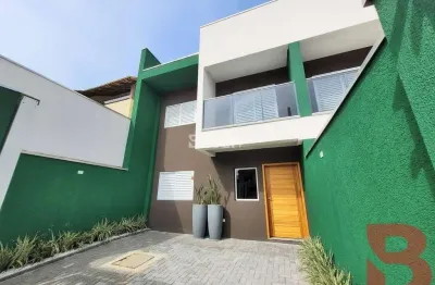 Sobrado novo com 04 dormitórios (01 suíte), a poucos metros da praia morro do cristo em guaratuba pr