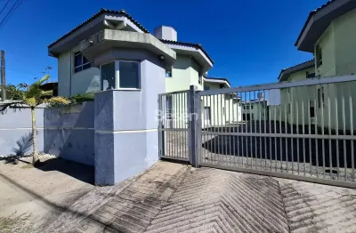 Casa com 3 quartos à venda na Rua 561 São João Maria Vianney, 524, Cambijú, Itapoá