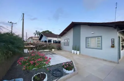 Casa com 3 quartos à venda na Rua 640 Emílio Cornelsen, 613, Itapema do Norte, Itapoá