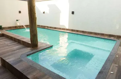 Casa à venda na Rua Ceará, 2257, Rainha do Mar, Itapoá