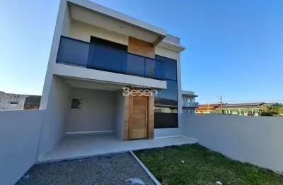 Sobrado com excelente localização, excelente divisão e acabamento