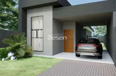 Casa nova, com excelente padrão de acabamento, bem localizada.