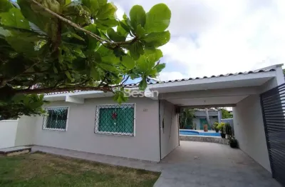 Casa com 4 suítes e piscina a 250m da praia do cristo no pontal do norte