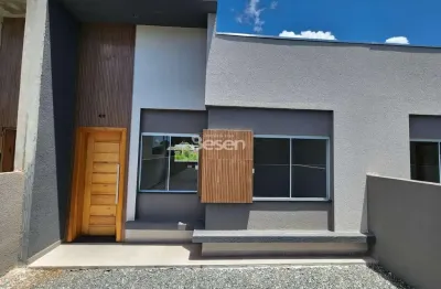 Casa nova com 02 quartos em condomínio no balneário jardim da barra