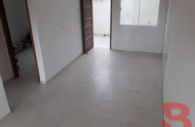 Casa nova, ótimo investimento em itapoá! próximo ao farol ponto turistíco na praia de itapoá!