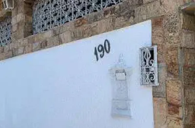 Casa com 3 dormitórios à venda por R$ 380.000,00 - Bangu - Rio de Janeiro/RJ