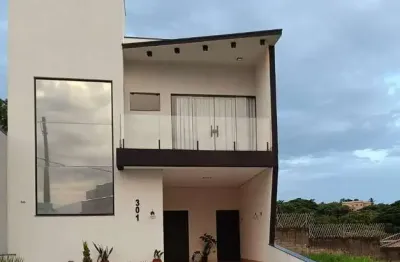 Casa à venda em Indaiatuba, Condomínio Edifício Majestic , com 2 quartos, com 135 m²