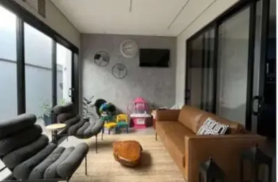 Casa à venda em Paulínia, Parque Brasil 500, com 3 suítes, com 160 m²