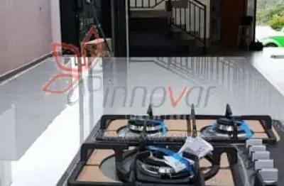 Casa com 3 quartos à venda no Centro, Piratininga 