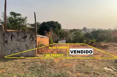 Terreno à venda no Parque Jaraguá, Bauru 