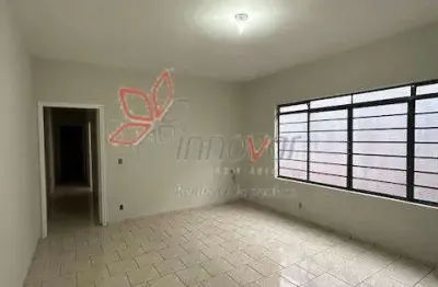 Casa com comercial ao lado, vila souto 1 quadra do sup. confiança