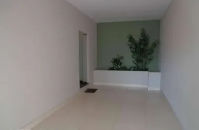 Sala localizada na gerson frança, altos da cidade, bauru-sp