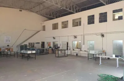 Barracão à venda, 650 m² por r$ 1.400.000,00 - distrito industrial iii - bauru/sp