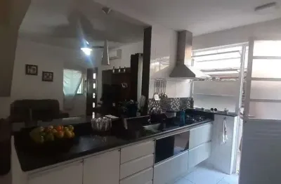Casa com 3 quartos à venda na rua delfino stockler de lima, vila belmiro, santos, 67 m2 por r$ 637.000
