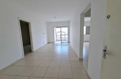Apartamento com 1 dormitório à venda, 81 m² por RS 362.000,00 - Centro - São Vicente-SP