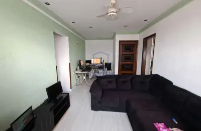 Apartamento de 02 dormitórios com suíte em São Vicente, Vila Cascatinha !