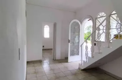 Casa com 2 quartos à venda na rua pequim, centro, diadema, 211 m2 por r$ 300.000