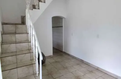 Casa com 2 quartos à venda na rua pequim, centro, diadema, 211 m2 por r$ 300.000