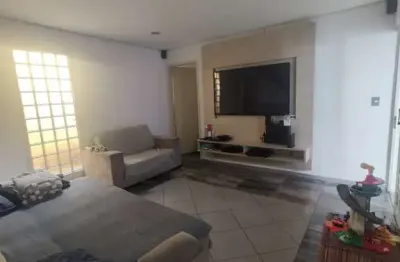 Casa com 3 quartos à venda na rua manuel garcia bernardes, vila joaniza, são paulo, 200 m2 por r$ 750.000