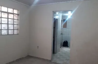 Casa com 2 quartos à venda na rua miguel elias zaiet, jardim miriam, são paulo por r$ 280.000