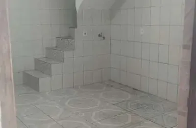 Casa em condomínio fechado com 2 quartos à venda na rua mário frugiuele, americanópolis, são paulo por r$ 130.000