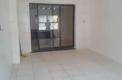 Casa com 2 quartos à venda na rua rolando curti, vila clara, são paulo por r$ 330.000