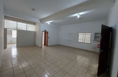 Sala comercial para alugar na rua doutor joão de oliveira mattos, vila santana, são paulo, 500 m2 por r$ 13.000