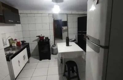 Casa com 2 quartos à venda na rua rubens luccats, jardim miriam, são paulo por r$ 85.000