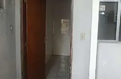 Casa com 1 quarto para alugar na rua salvador rodrigues negrão, vila marari, são paulo por r$ 750