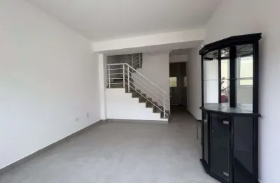 Casa com 2 dormitórios à venda, 67 m² por r$ 357.000,00 - jardim alice - praia grande/sp