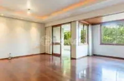 Amplo, lindo, ensolarado, 3 quartos, 2 vagas, churrasqueira, bairro auxiliadora