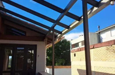 Ampla, ensolarada, cobertura 3 quartos na chácara das pedras