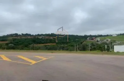 Terreno/Lote para venda no condominio Alphaville Jundiai 2 em Jundiai - SP. Excelente lote com 921,12 m2 com lindissima vista para Serra do Japi e otima topografia.