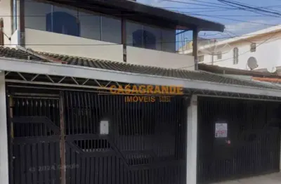 Casa com 4 quartos -  160 m² - bosque dos eucalíptos