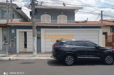 Casa com 4 quartos -254 m²-  piscina -  jardim das indústrias