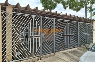 Casa com 03 quartos, 80m² no conjunto residência elmano veloso sjc
