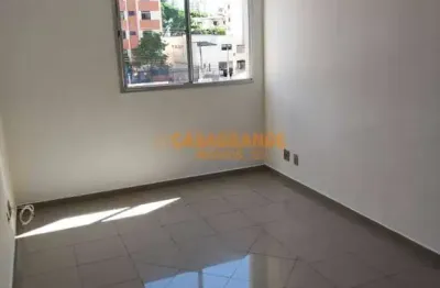 Apartamento com 3 quartos para alugar na Vila Adyana, São José dos Campos 