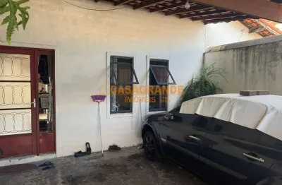 Casa com 2 quartos com 65 metros quadrados na vila tesouro, sjcampos